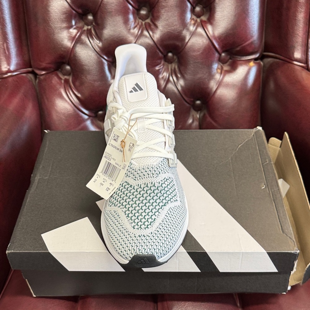 Adidas Ultradream DNA men’s 12 New in box - Picture 3 of 7